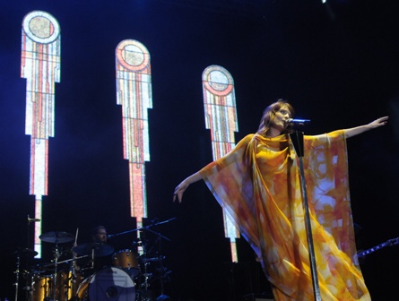 Adriana Steves, Florence The Machine, Fernanda Paes Leme, Ashton Kutcher, Seu Jorge, Bruno Mars, Jonatas Faro Adriana Steves, Florence The Machine, Fernanda Paes Leme, Ashton Kutcher, Seu Jorge, Bruno Mars, Jonatas Faro